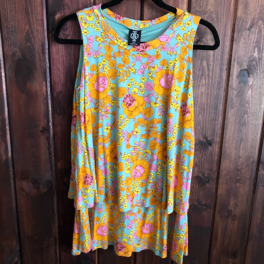 Agnes & Dora Tiered Tunic Tank Retro Floral NWT S